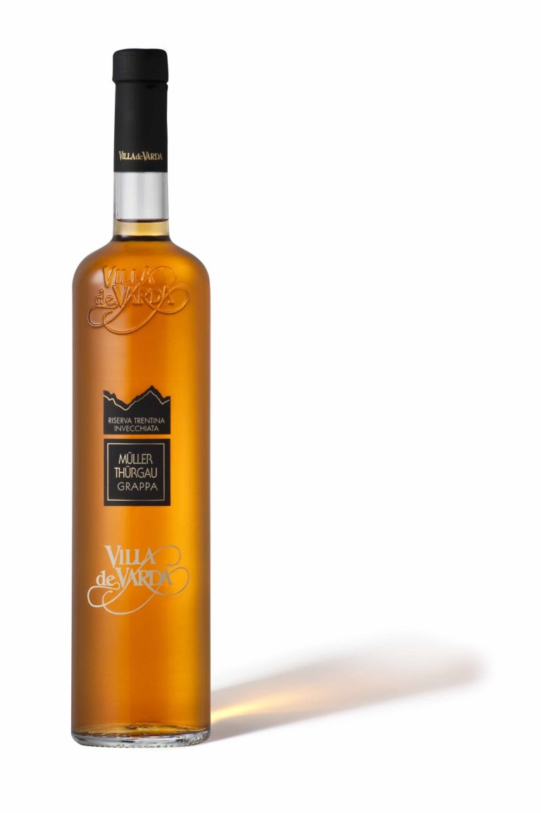 Grappa Muller Thurgau Riserva - Villa de Varda - Bibenda - cinque grappoli